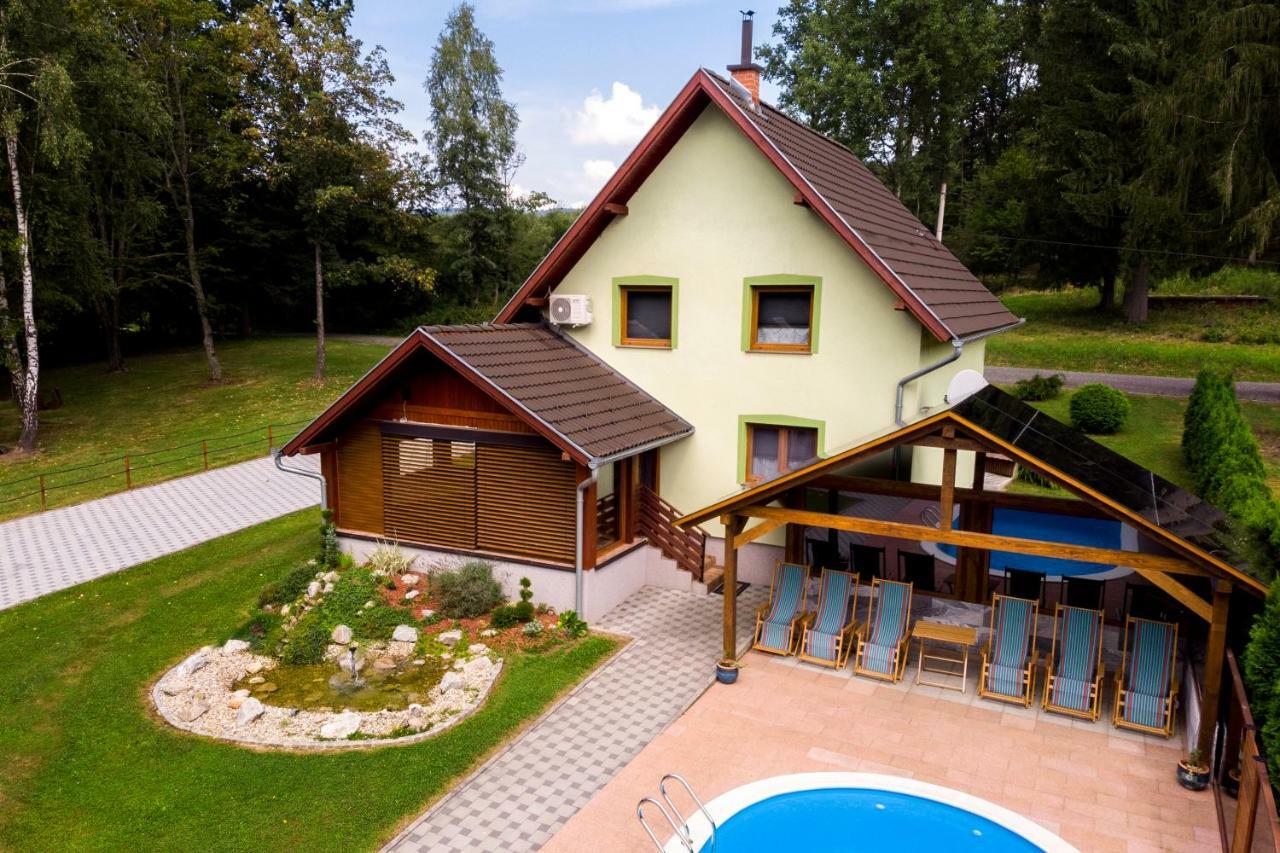 Villa Vila Sara Novo Zvecevo Exterior foto